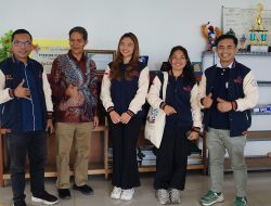 The Naked Reader: Book Club untuk Tingkatkan Literasi
