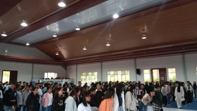 Ratusan Mahasiswa FKIP UNIKA Santu Paulus Ruteng Ikut Retret di Wae Lengkas